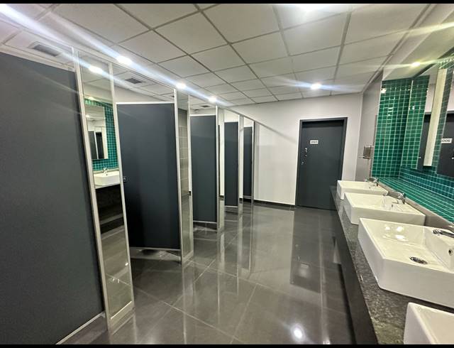 34.70M² SERVICED OFFICE TO LET IN ROSEBANK